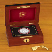 americas first commemorative FLD b Chest